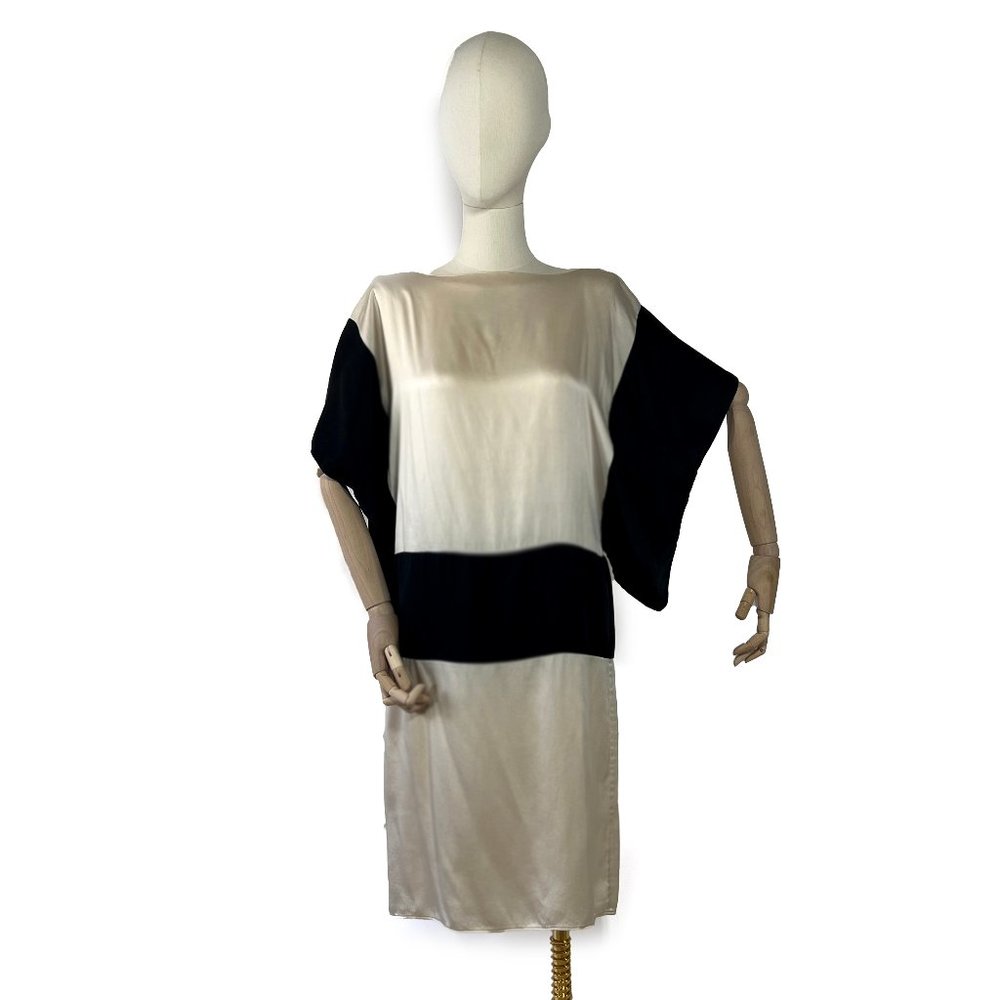 Custom Made - Black and White silk Kimono dress size M